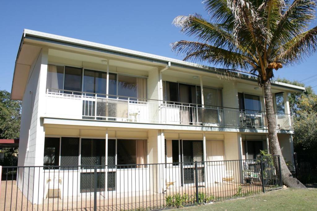 Pippies Beachhouse Backpackers Рэйнбоу-Бич Экстерьер фото
